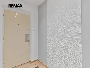 Prodej bytu 3+1, Praha - Michle, Pod dálnicí, 70 m2