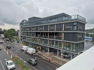 Pronájem kanceláře, Praha - Hlubočepy, Strakonická, 199 m2