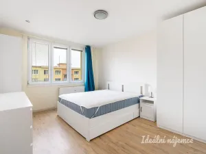Pronájem bytu 2+1, Praha - Kamýk, Cihlářova, 53 m2