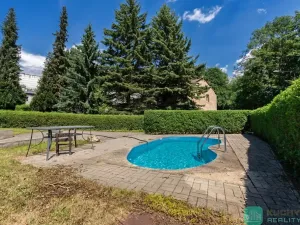 Prodej vícegeneračního domu, Hrob, 346 m2