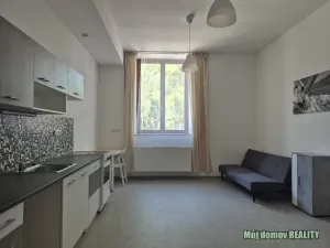 Pronájem bytu 2+kk, Praha - Kbely, Luštěnická, 48 m2