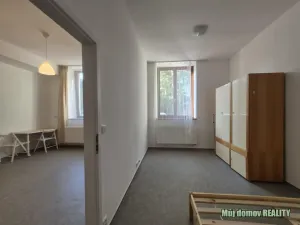 Pronájem bytu 2+kk, Praha - Kbely, Luštěnická, 48 m2
