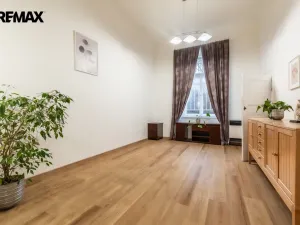 Pronájem bytu 2+kk, Praha - Vinohrady, Budečská, 60 m2