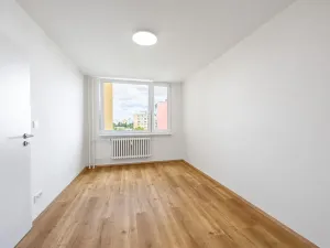 Prodej bytu 4+kk, Praha - Troja, Svídnická, 90 m2