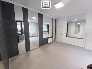 Prodej obchodního prostoru, Praha - Vinohrady, U tržnice, 36 m2