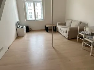 Pronájem bytu 1+1, Praha - Libeň, Sokolovská, 37 m2