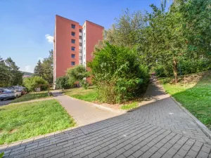 Prodej bytu 3+1, Zlín, Křiby, 65 m2