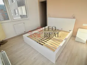 Pronájem bytu 2+kk, Praha - Vysočany, Strnadových, 63 m2