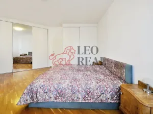 Pronájem bytu 4+1, Praha - Veleslavín, Na okraji, 130 m2