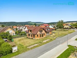 Prodej pozemku pro bydlení, Broumy, Školní, 1724 m2