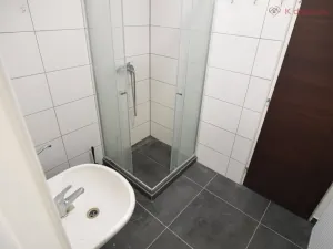 Pronájem obchodního prostoru, Olomouc - Holice, Keplerova, 126 m2