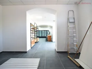 Pronájem obchodního prostoru, Olomouc - Holice, Keplerova, 126 m2