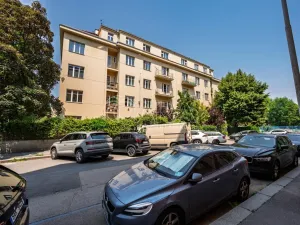 Prodej bytu 1+1, Praha - Karlín, Na střelnici, 53 m2