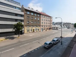 Prodej bytu 1+kk, Praha - Košíře, Vrchlického, 27 m2