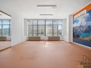 Pronájem obchodního prostoru, Havlíčkův Brod, Smetanovo náměstí, 317 m2