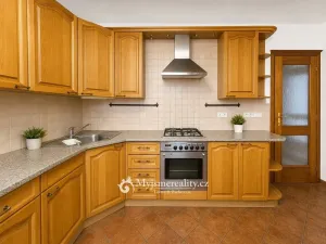 Pronájem bytu 2+1, Znojmo, Bratří Čapků, 56 m2