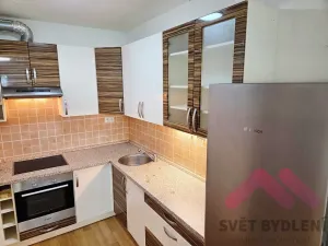 Pronájem bytu 1+kk, Praha - Uhříněves, Václava Trojana, 37 m2