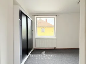 Prodej bytu 3+1, Dolní Roveň, 64 m2