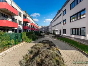 Pronájem bytu 1+kk, Praha - Hostavice, U Hostavického potoka, 32 m2