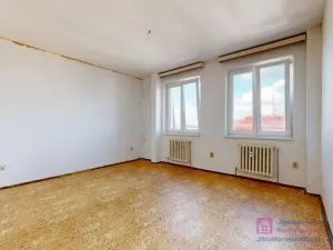 Prodej bytu 1+kk, Břeclav - Poštorná, Nádražní, 32 m2