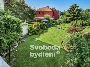 Prodej rodinného domu, Praha - Kolovraty, 222 m2