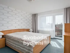 Prodej rodinného domu, Praha - Kolovraty, 222 m2