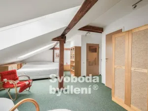 Prodej rodinného domu, Praha - Kolovraty, 222 m2