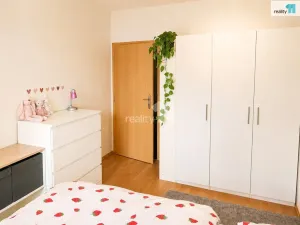 Pronájem bytu 2+kk, Praha - Košíře, Černochova, 52 m2