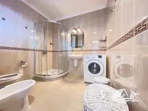 Prodej bytu 3+kk, Sveti Vlas, Bulharsko, 132 m2