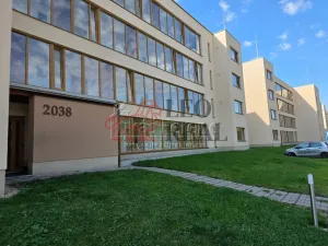 Pronájem bytu 1+kk, Slaný, Lázeňská, 37 m2