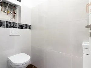 Pronájem bytu 1+kk, Praha - Holešovice, Plynární, 31 m2