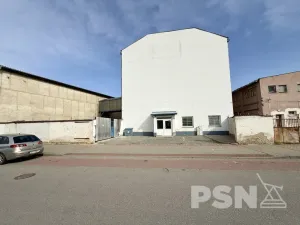 Pronájem skladu, Brno - Komárov, Komárovské nábřeží, 678 m2