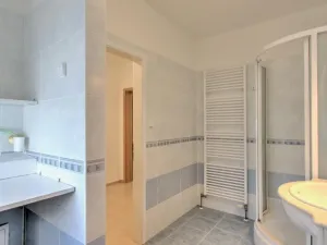 Pronájem bytu 1+kk, Chýně, Na Kališti, 36 m2