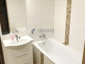 Pronájem bytu 2+kk, Praha, Rezlerova, 51 m2