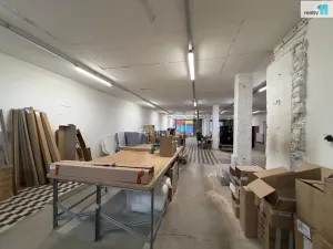 Pronájem obchodního prostoru, Česká Lípa, Okružní, 360 m2