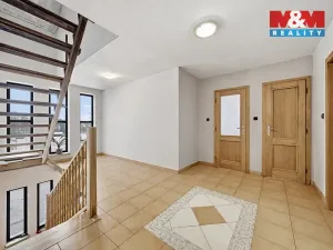 Prodej rodinného domu, Cerekvice nad Loučnou, 302 m2