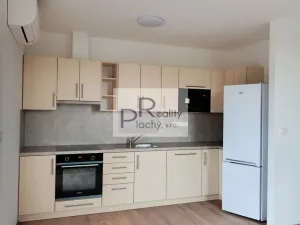 Prodej bytu 2+kk, Hevlín, 63 m2