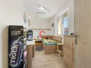 Prodej bytu 3+1, Hodonín, Skácelova, 57 m2