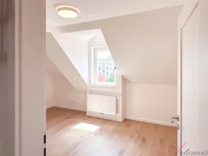 Prodej bytu 3+kk, Praha - Bubeneč, Na výšinách, 98 m2