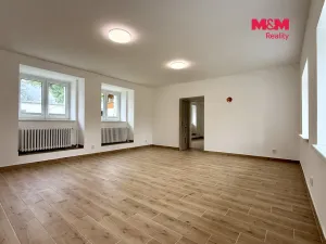 Pronájem bytu 2+1, Hobšovice - Skůry, 78 m2