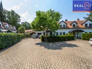 Prodej rodinného domu, Průhonice, Hlavní, 164 m2