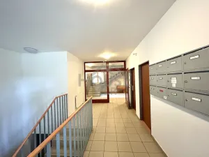 Prodej bytu 2+kk, Praha - Běchovice, Mladých Běchovic, 49 m2