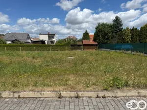 Pronájem pozemku pro bydlení, Hradec Králové, 1399 m2