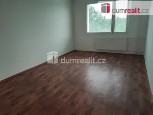 Pronájem bytu 1+1, Spálené Poříčí, Zámecká, 39 m2