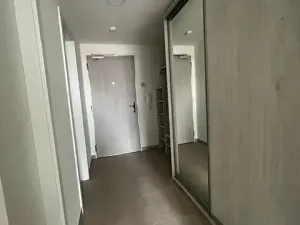 Pronájem bytu 2+kk, Praha - Hloubětín, Poděbradská, 60 m2