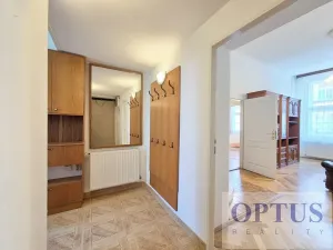 Pronájem bytu 2+1, Praha - Hradčany, Na valech, 78 m2
