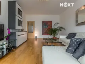 Prodej bytu 3+1, Zliv, Dolní náměstí, 89 m2