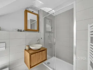 Prodej bytu 4+kk, Býkev, 128 m2