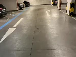 Pronájem garážového stání, Praha - Řepy, Zrzavého, 18 m2