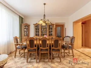 Prodej rodinného domu, Hodonice, 402 m2